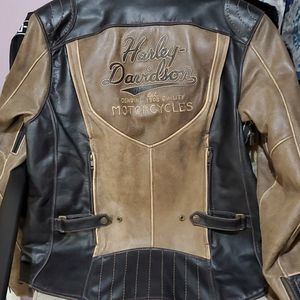 Genuine leather Harley- Davidson woman's jacket